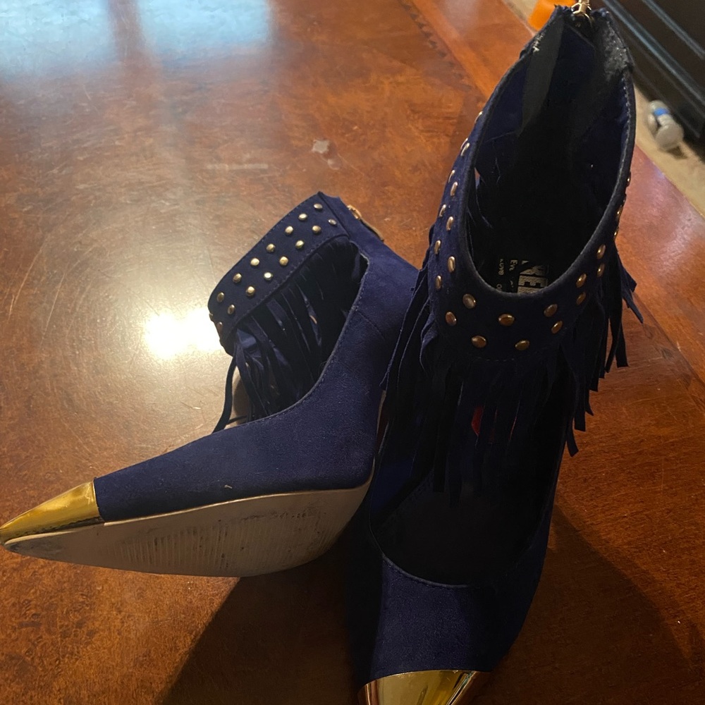 Redkiss suede heel